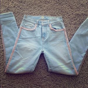 7 for all Mankind sz 25 jeans